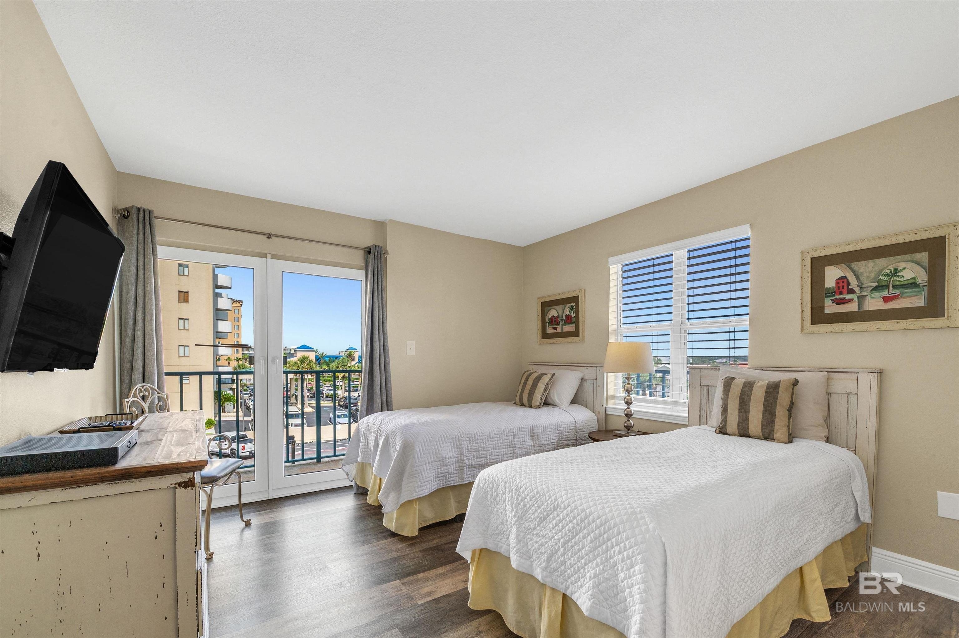 Gulf Shores, Alabama, 36542, United States, 3 Bedrooms Bedrooms, ,3 BathroomsBathrooms,Residential,For Sale,1935014