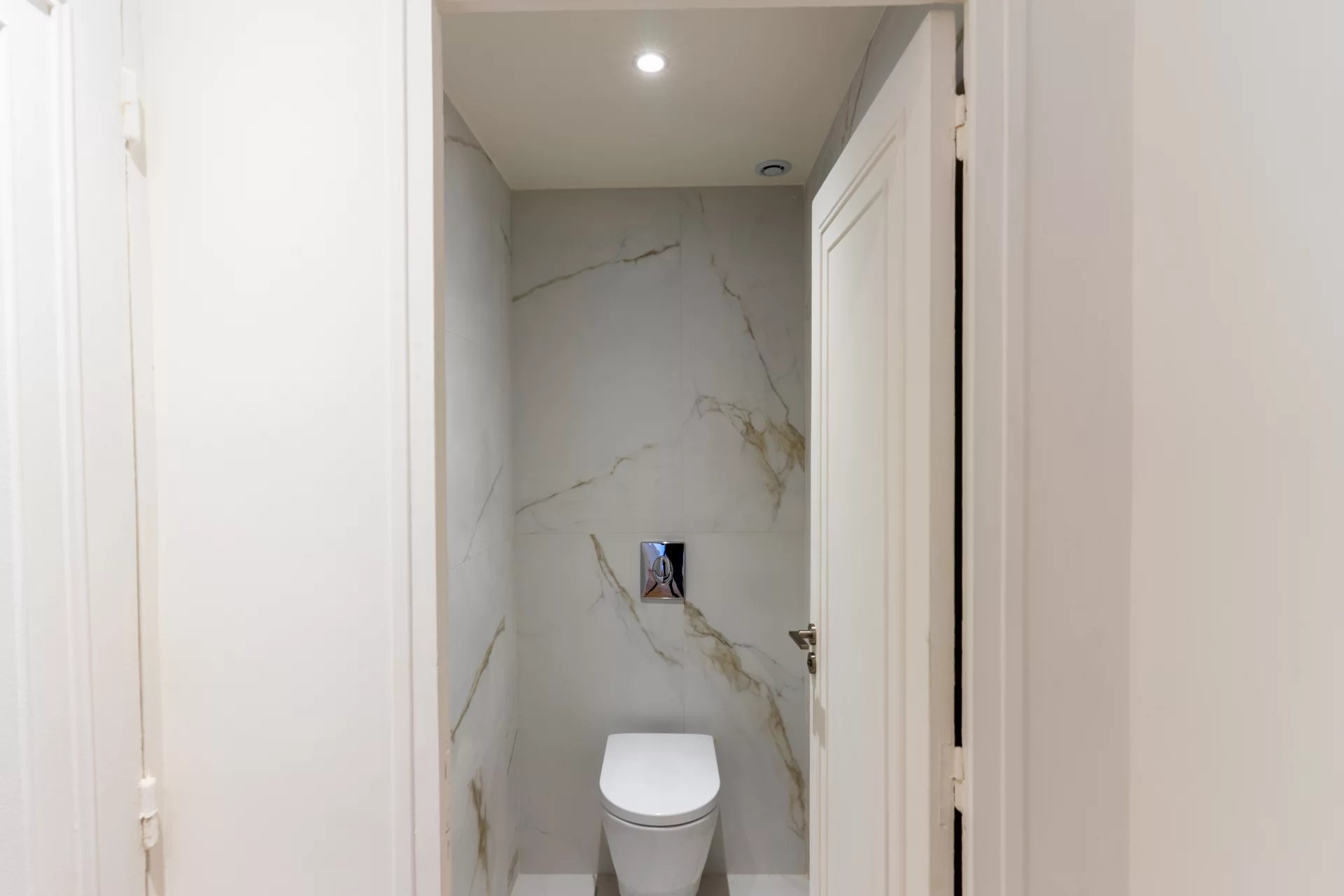 Marseille 8ème, Provence-Alpes-Côte d’Azur, 13008, FR, 3 Bedrooms Bedrooms, ,4 BathroomsBathrooms,Residential,For Sale,1592706