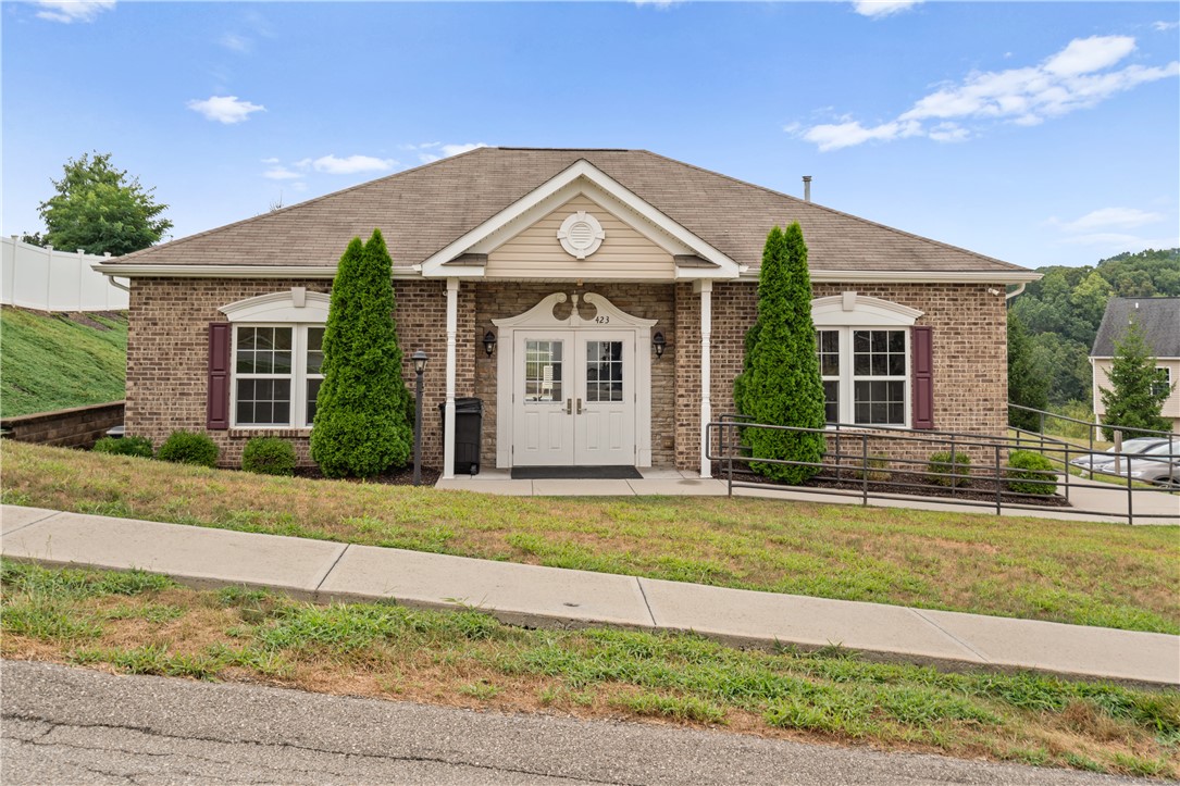 Collier Twp, Pennsylvania, 15106, United States, 5 Bedrooms Bedrooms, ,6 BathroomsBathrooms,Residential,For Sale,2002908