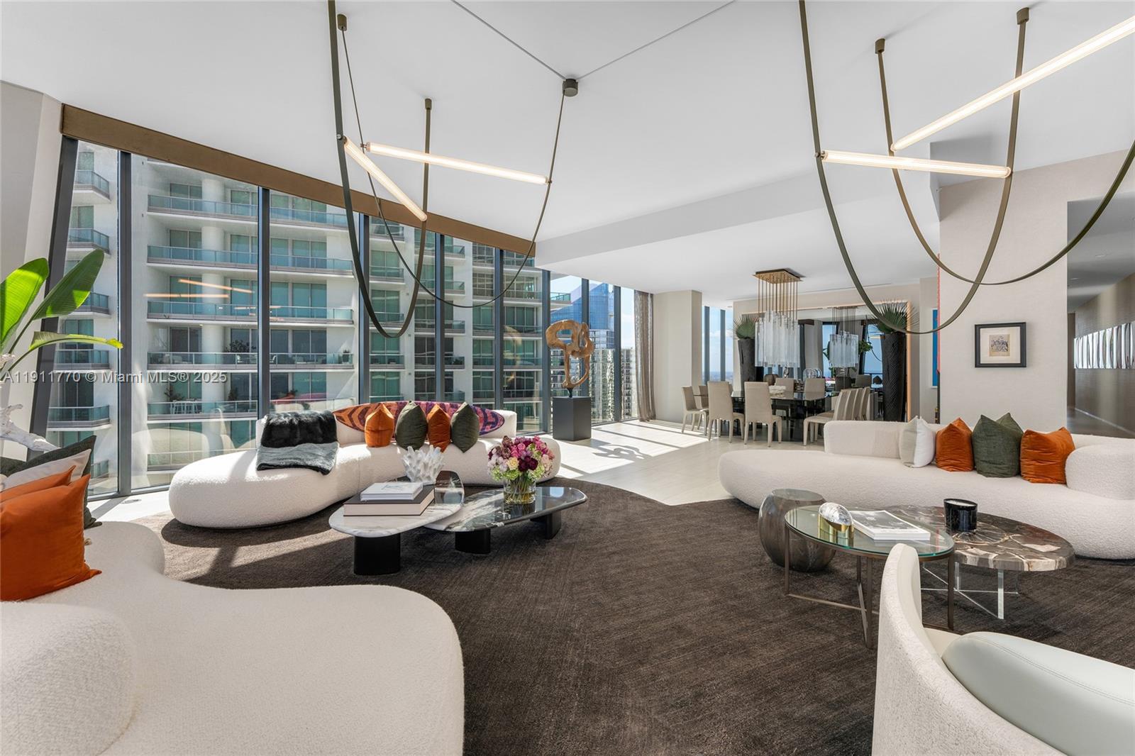 Miami, Florida, 33132, United States, 6 Bedrooms Bedrooms, ,7 BathroomsBathrooms,Residential,For Sale,1991375