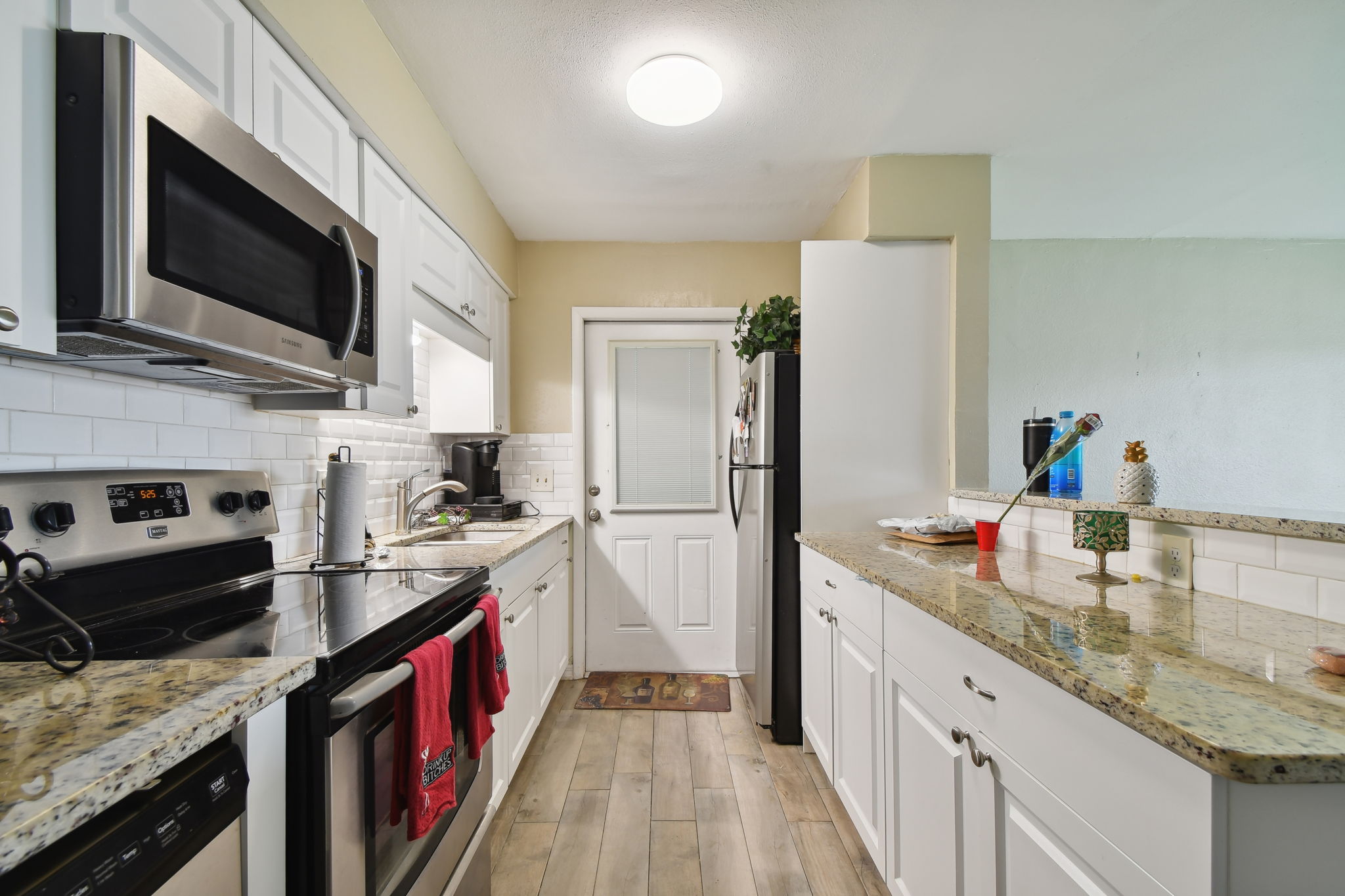 515 129th Ave E, Madeira Beach, Florida, 33708, United States, 4 Bedrooms Bedrooms, ,4 BathroomsBathrooms,Residential,For Sale,515 129th Ave E,1413375
