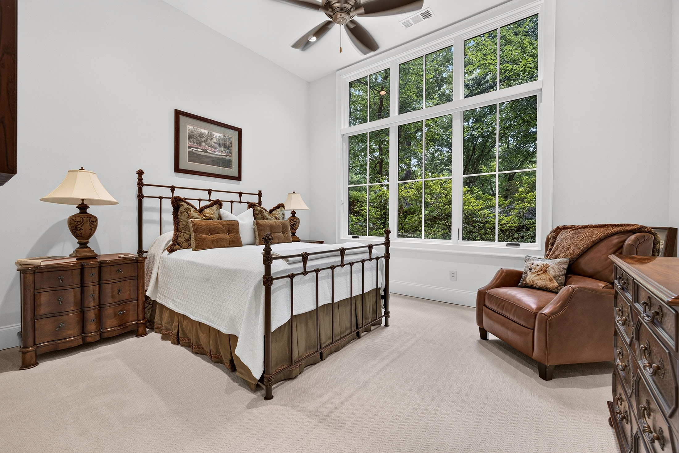  Exceptional Custom Residence Nestled on Private Wooded Lot in Chastain Park - 物件實景