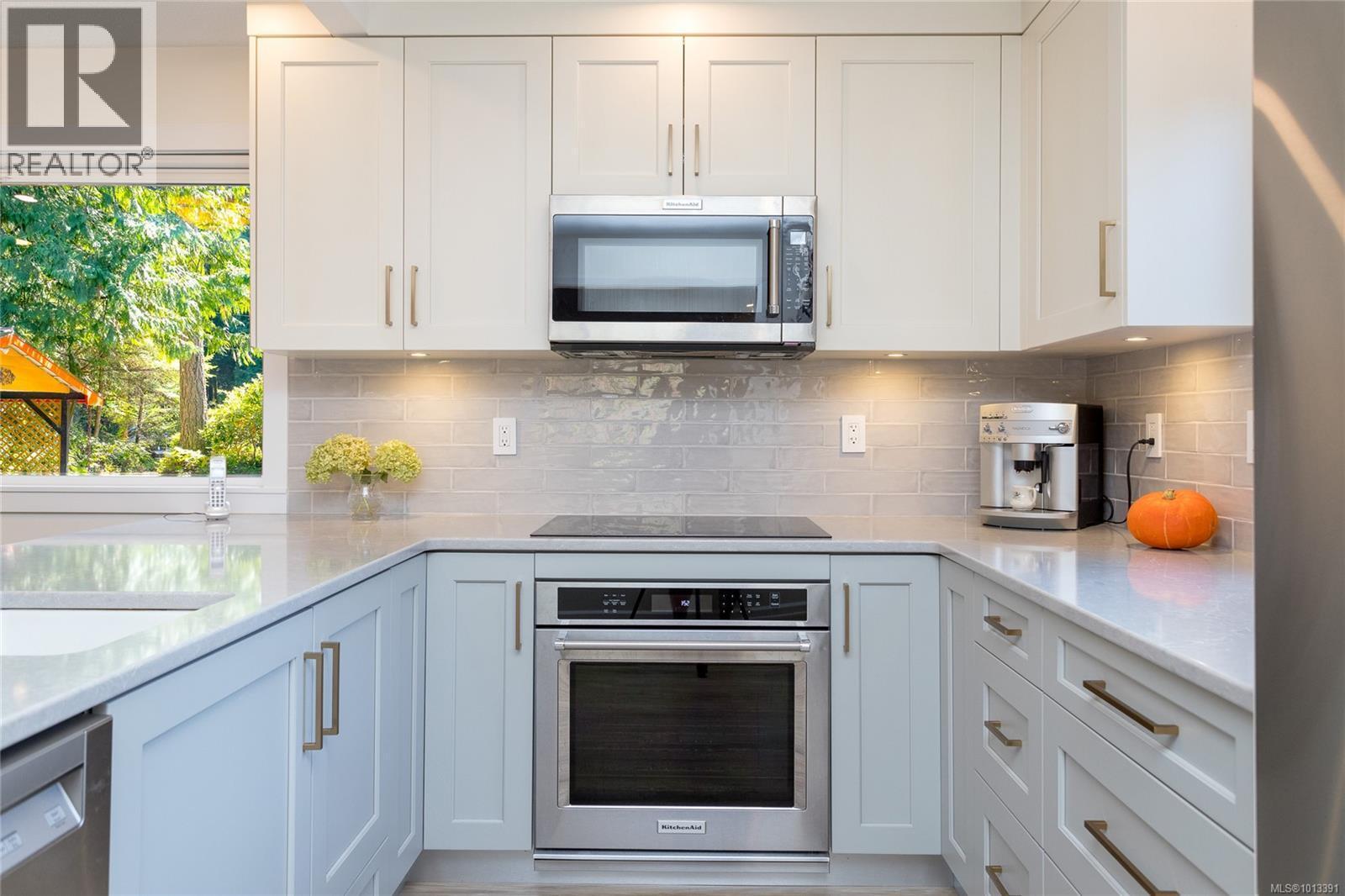 COBBLE HILL, British Columbia, V8H 0G3, CA, 3 Bedrooms Bedrooms, ,1 BathroomBathrooms,Residential,For Sale,1951189