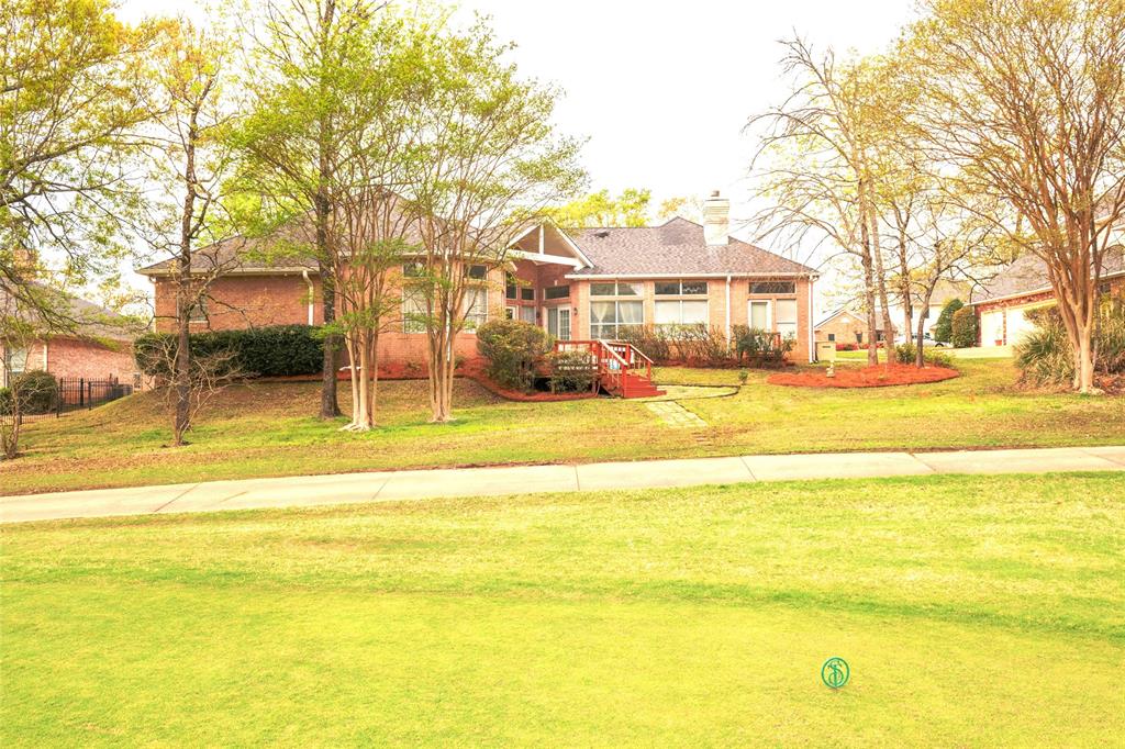 Shreveport, Louisiana, 71106, United States, 4 Bedrooms Bedrooms, ,4 BathroomsBathrooms,Residential,For Sale,1847016