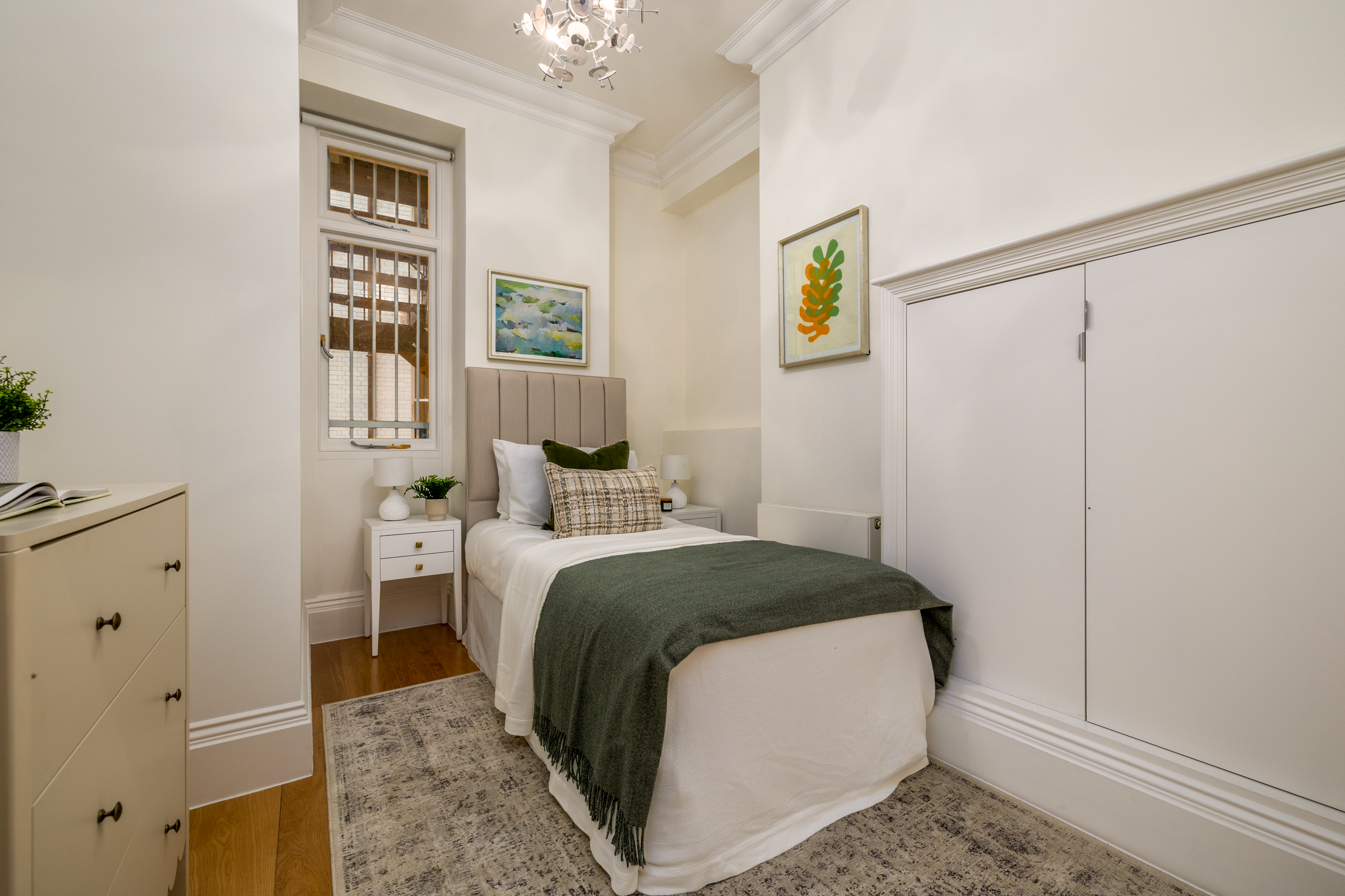  A Grand Lateral Apartment in a Gated Marylebone Mansion Block - 物件實景