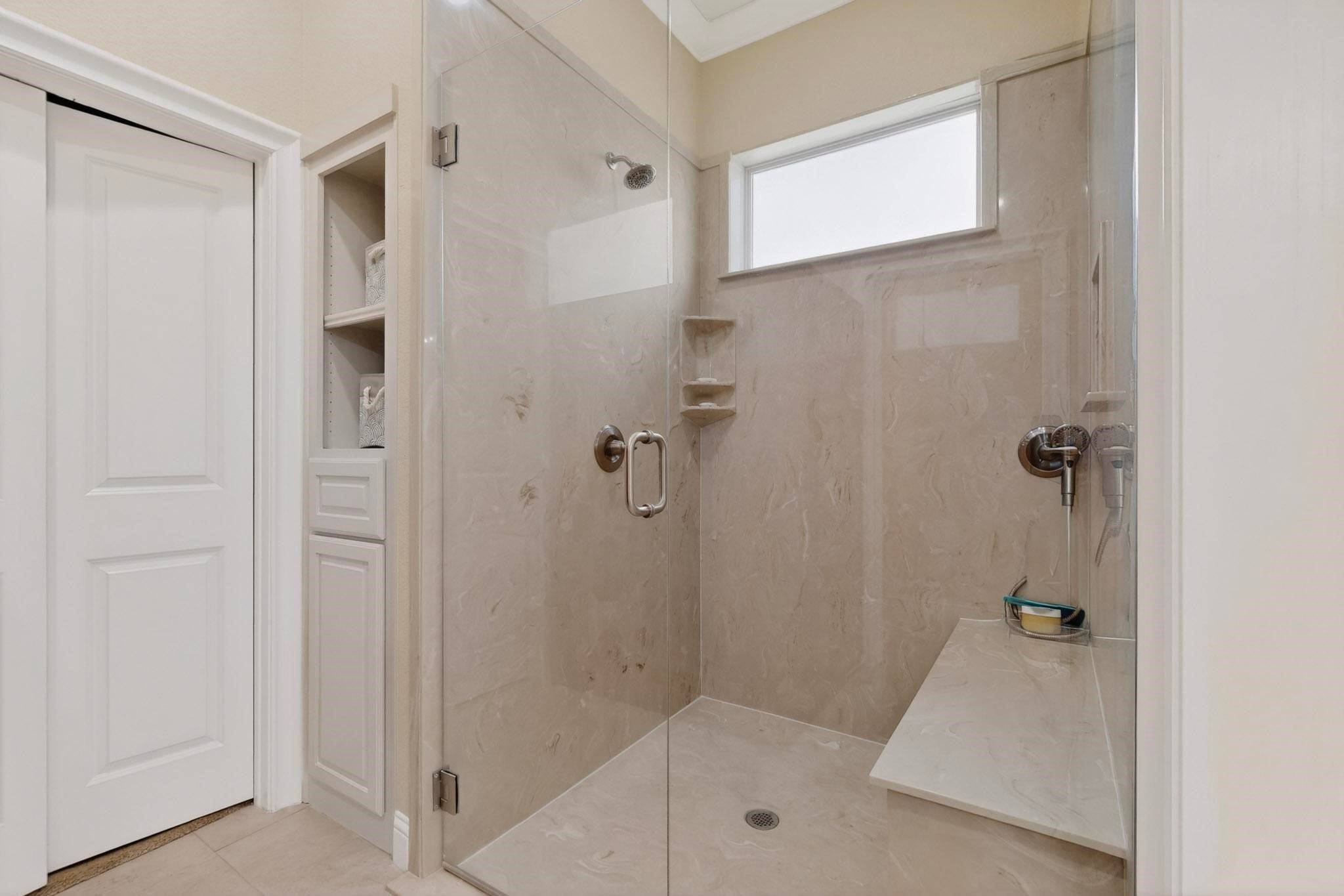 Cedar Hill, Texas, 75104, United States, 3 Bedrooms Bedrooms, ,4 BathroomsBathrooms,Residential,For Sale,1999299