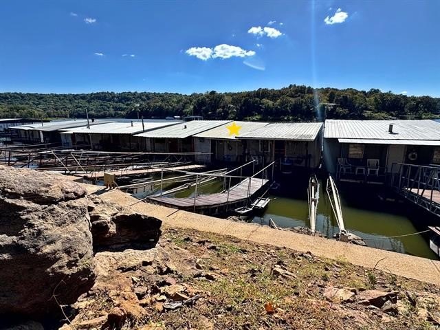 Hulbert, Oklahoma, 74441, United States, 3 Bedrooms Bedrooms, ,2 BathroomsBathrooms,Residential,For Sale,1976357