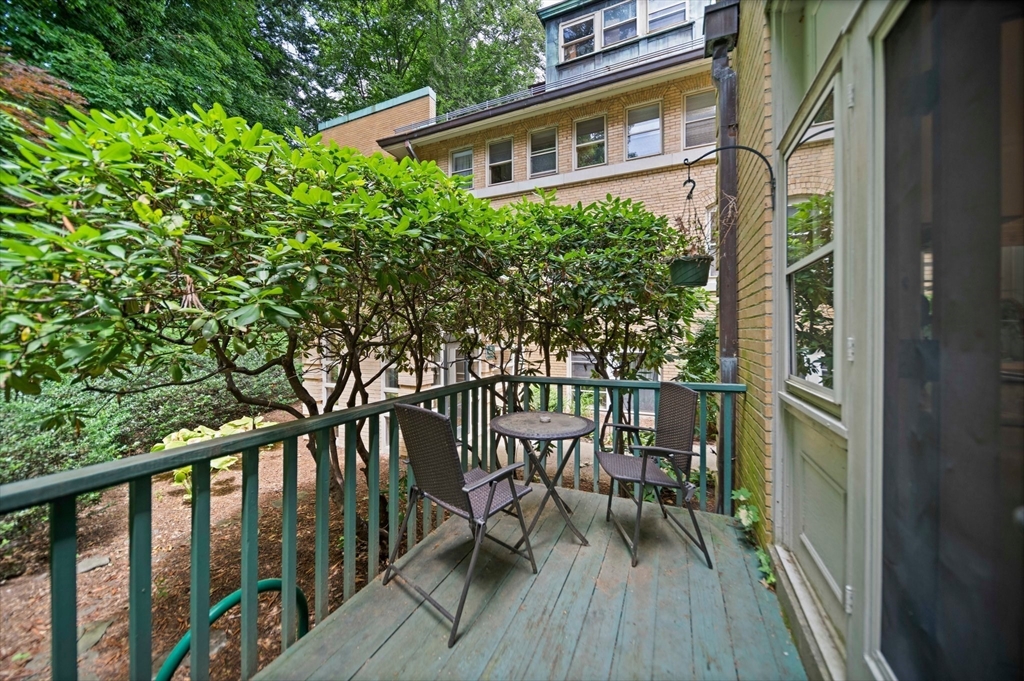 Brookline, Massachusetts, 02445, United States, 3 Bedrooms Bedrooms, ,2 BathroomsBathrooms,Residential,For Sale,1891424