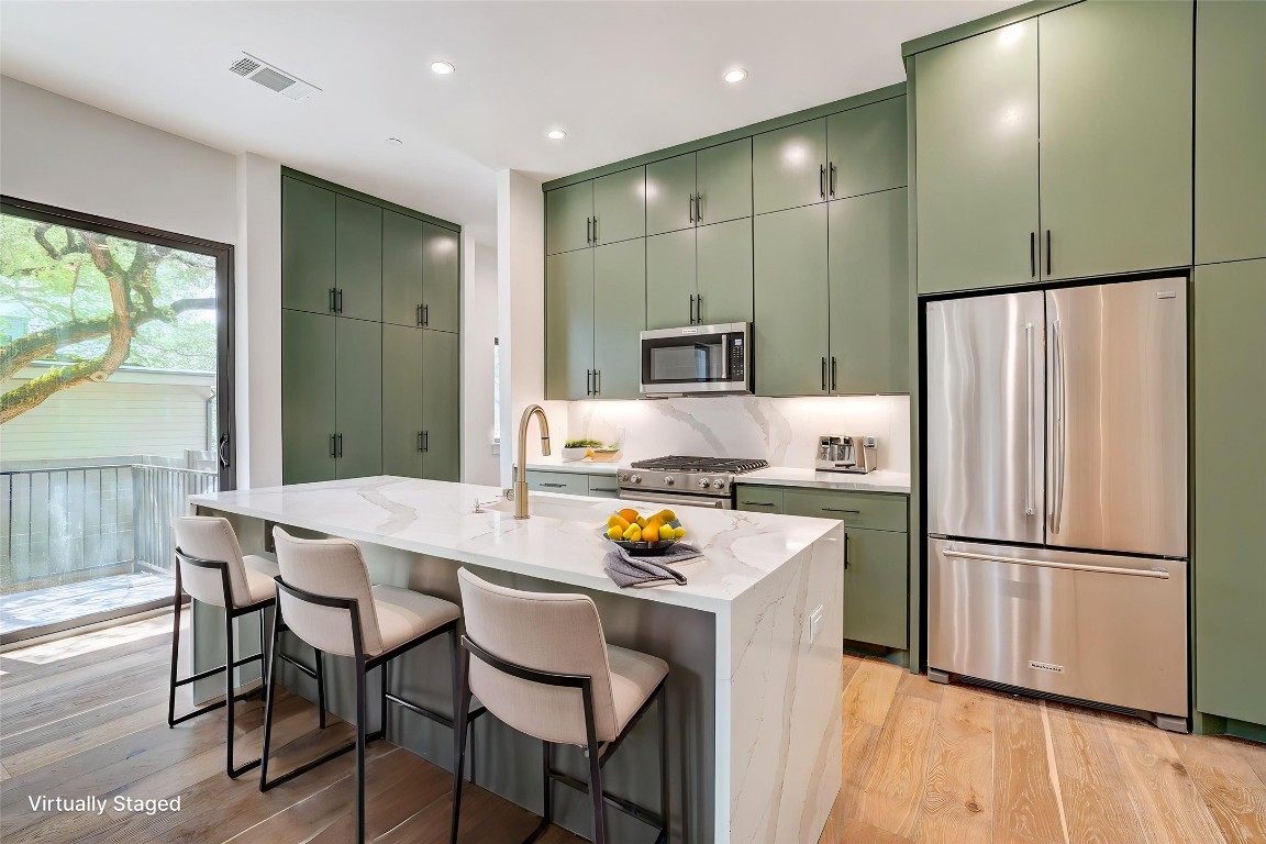 Austin, Texas, 78704, United States, 3 Bedrooms Bedrooms, ,3 BathroomsBathrooms,Residential,For Sale,1848739