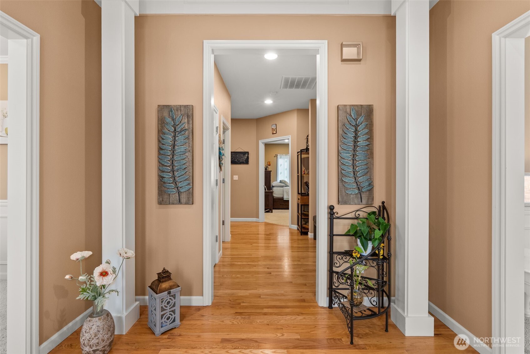 Olympia, Washington, 98513, United States, 3 Bedrooms Bedrooms, ,3 BathroomsBathrooms,Residential,For Sale,2012121