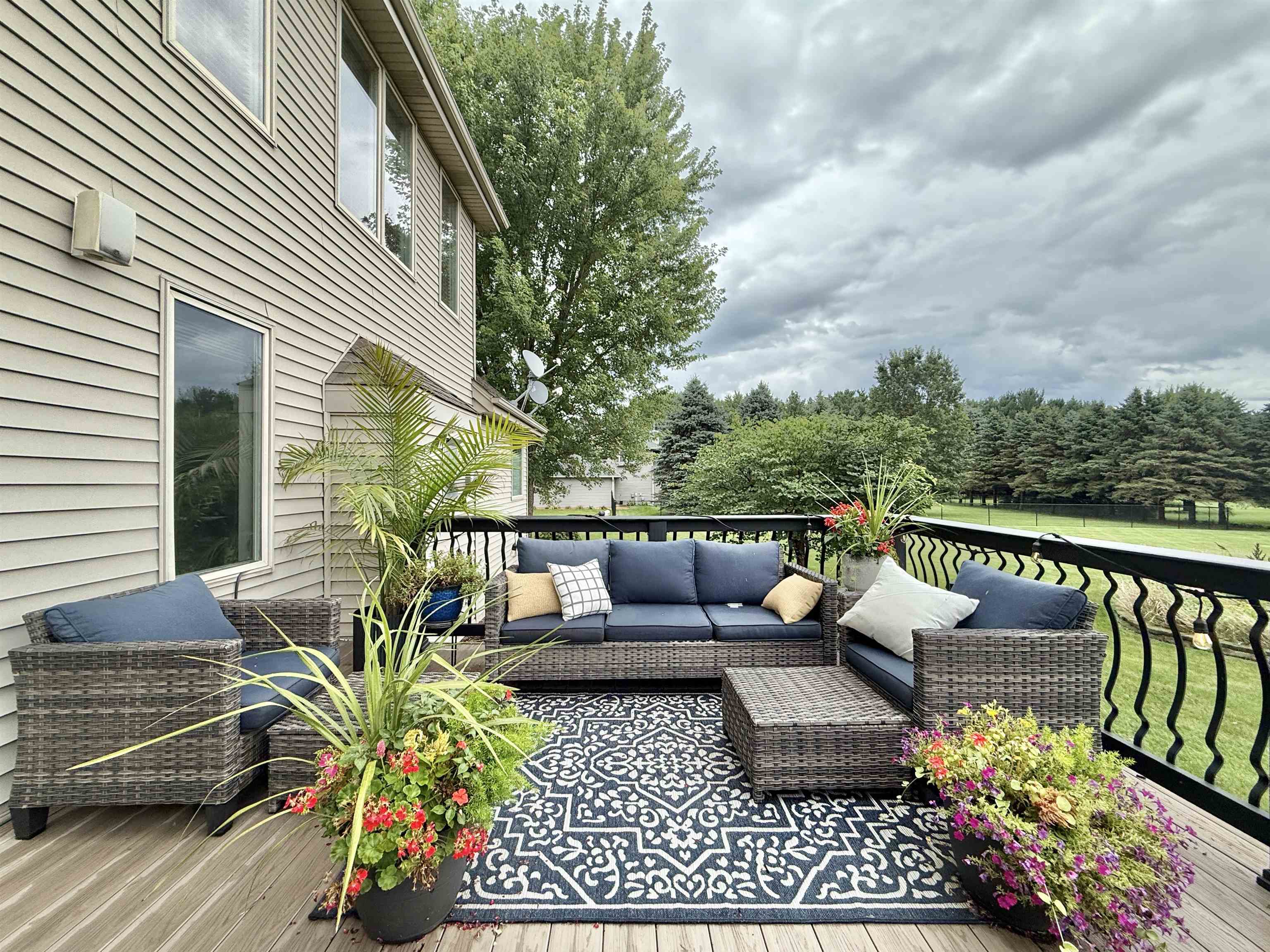 South Beloit, Illinois, 61080, United States, 4 Bedrooms Bedrooms, ,3 BathroomsBathrooms,Residential,For Sale,1984178