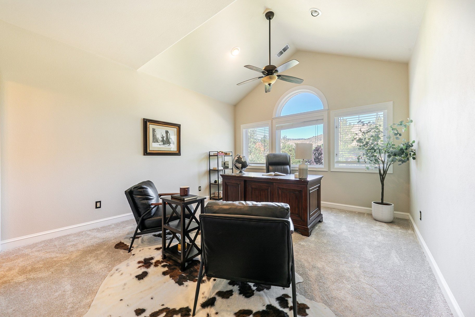  A Rare Lakefront Estate in the Heart of Reno no in One of Northern Nevada
