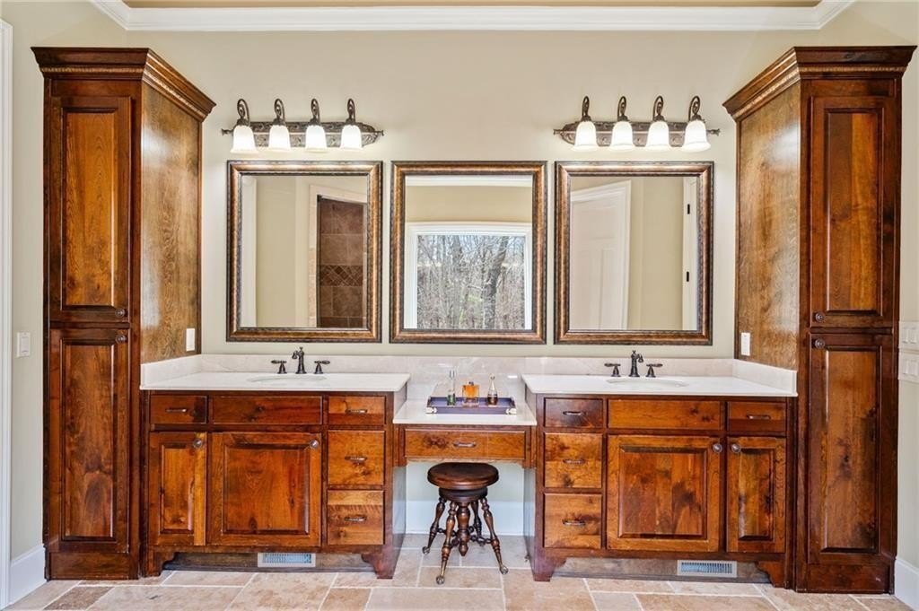 Jasper, Georgia, 30143, United States, 4 Bedrooms Bedrooms, ,5 BathroomsBathrooms,Residential,For Sale,1974927