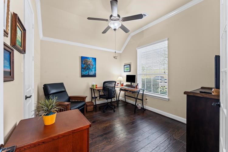 Pearland, Texas, 77089, United States, 4 Bedrooms Bedrooms, ,4 BathroomsBathrooms,Residential,For Sale,1967646