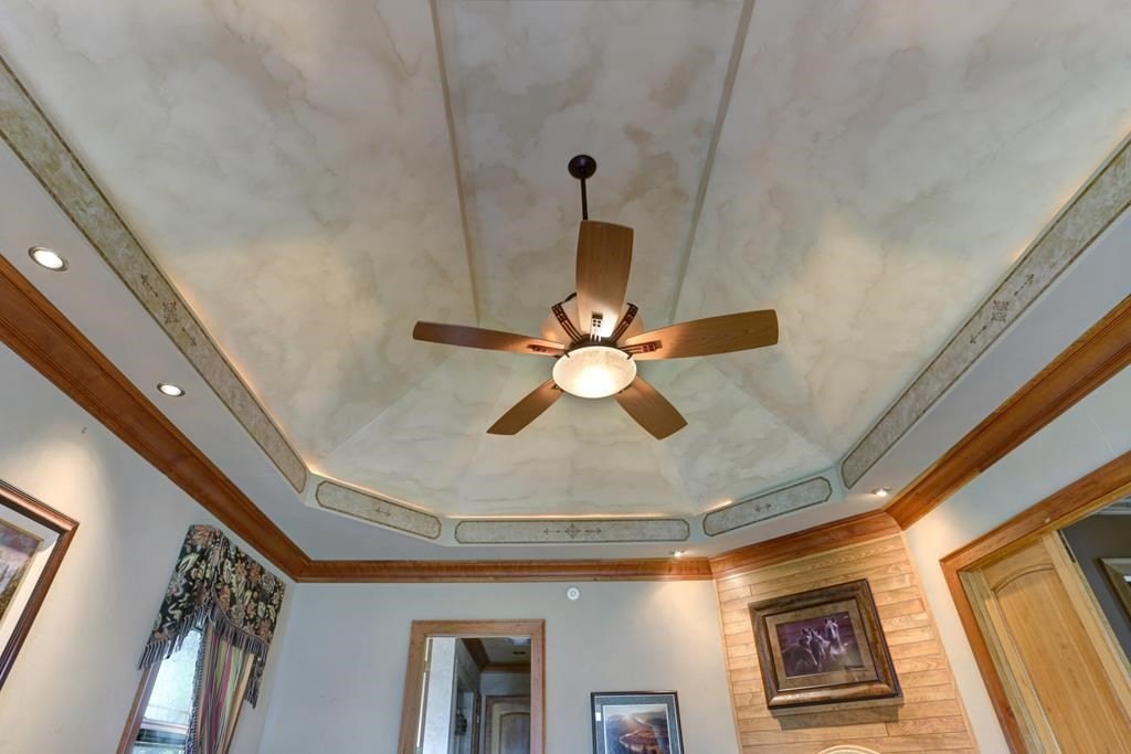 Hayesville, North Carolina, 28904, United States, 4 Bedrooms Bedrooms, ,4 BathroomsBathrooms,Residential,For Sale,1879650