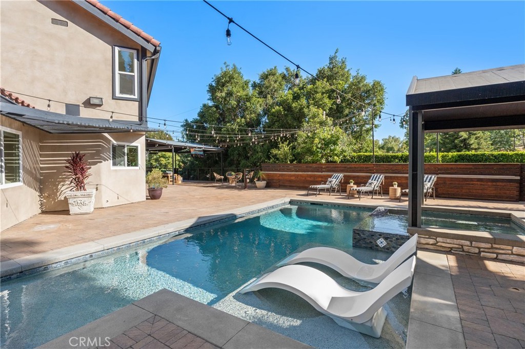 Yorba Linda, California, 92886, United States, 5 Bedrooms Bedrooms, ,6 BathroomsBathrooms,Residential,For Sale,1891782