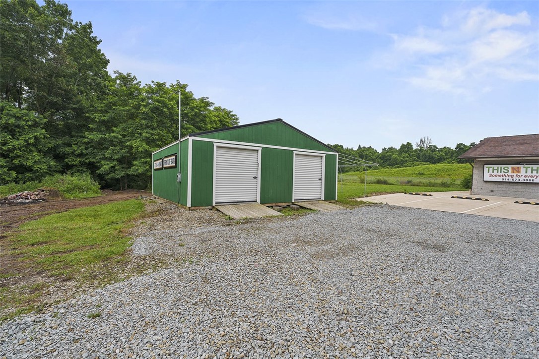 Delmont, Pennsylvania, 15626, United States, 3 Bedrooms Bedrooms, ,2 BathroomsBathrooms,Residential,For Sale,1885668