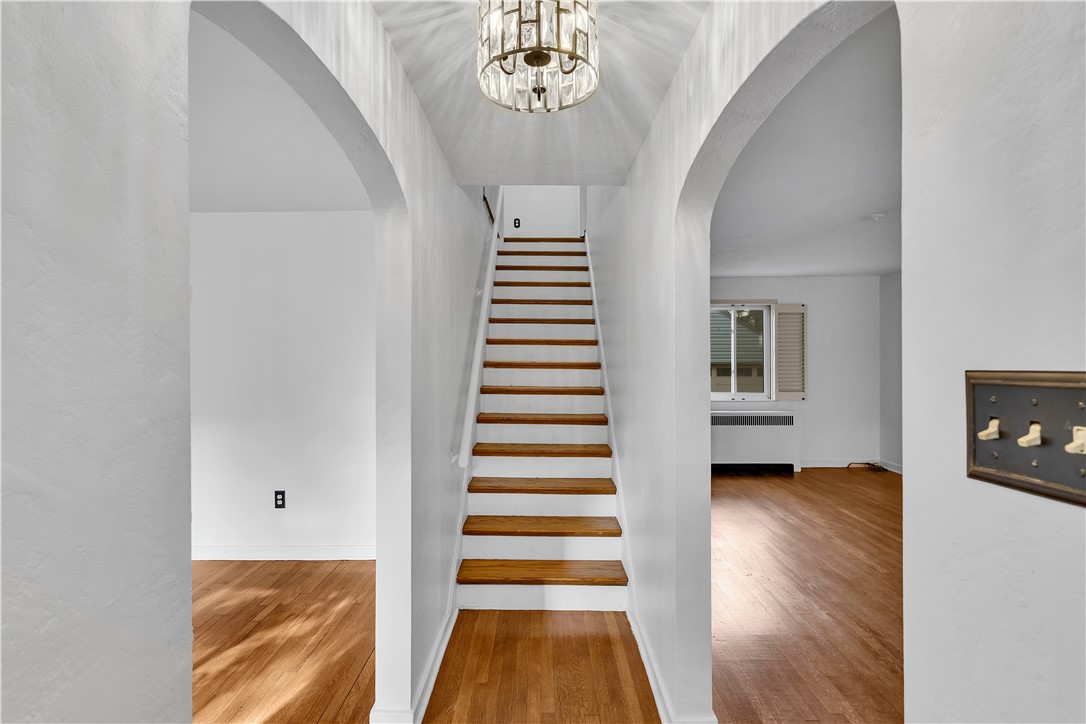 Point Breeze, Pennsylvania, 15208, United States, 4 Bedrooms Bedrooms, ,4 BathroomsBathrooms,Residential,For Sale,1990871