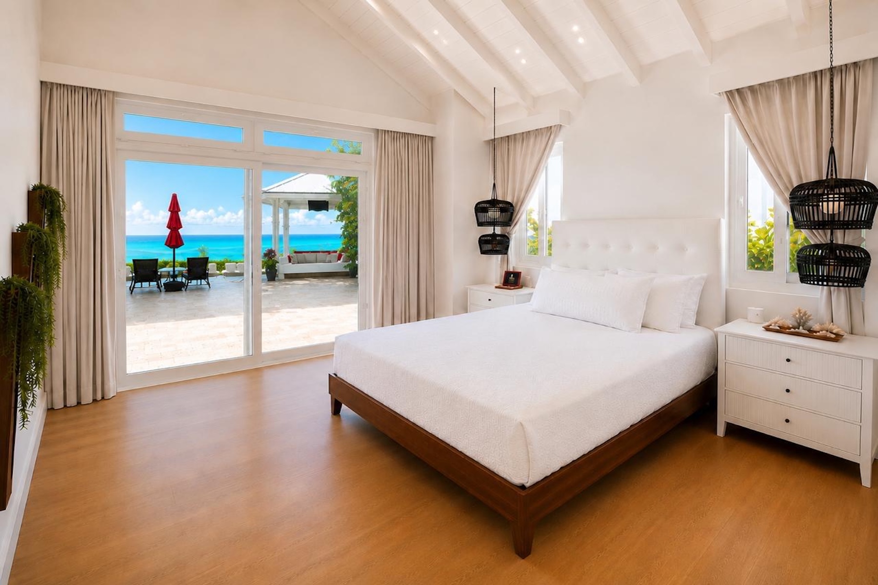  Exquisite Executive Hilltop Home with Pool & Boat Slip - 物件實景