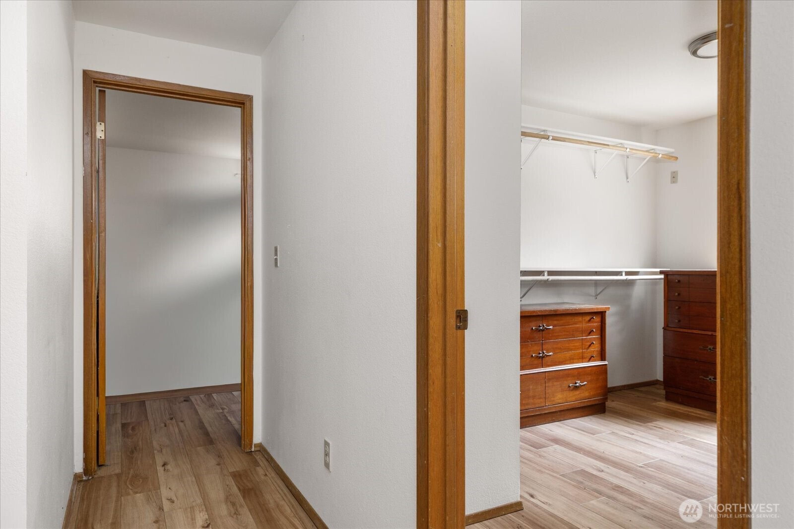 Oak Harbor, Washington, 98277, United States, 3 Bedrooms Bedrooms, ,1 BathroomBathrooms,Residential,For Sale,1995745