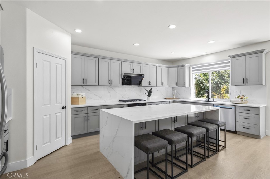 Irvine, California, 92618, United States, 4 Bedrooms Bedrooms, ,3 BathroomsBathrooms,Residential,For Sale,1986463