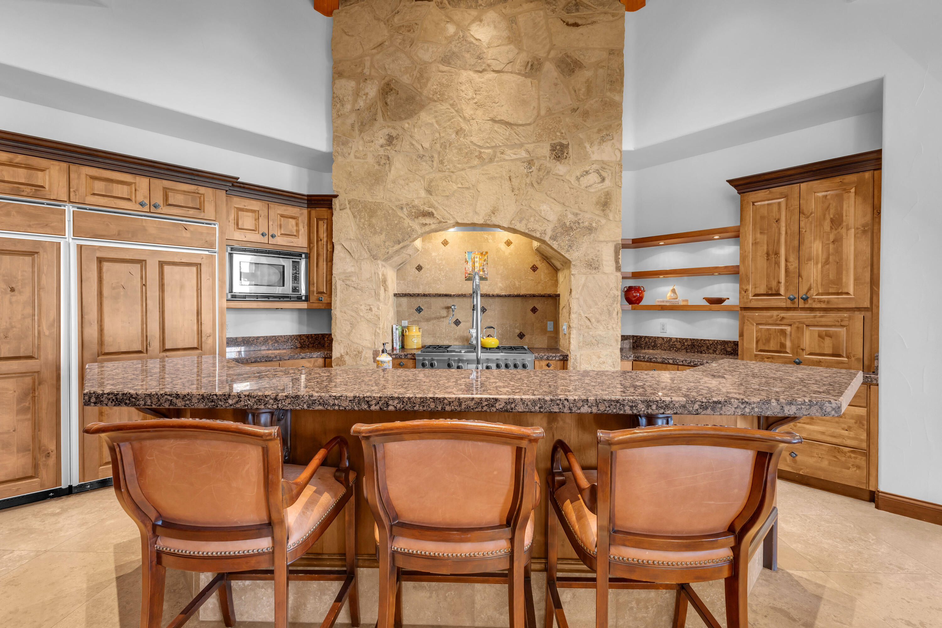 Indio, California, 92203, United States, 5 Bedrooms Bedrooms, ,4 BathroomsBathrooms,Residential,For Sale,1992835