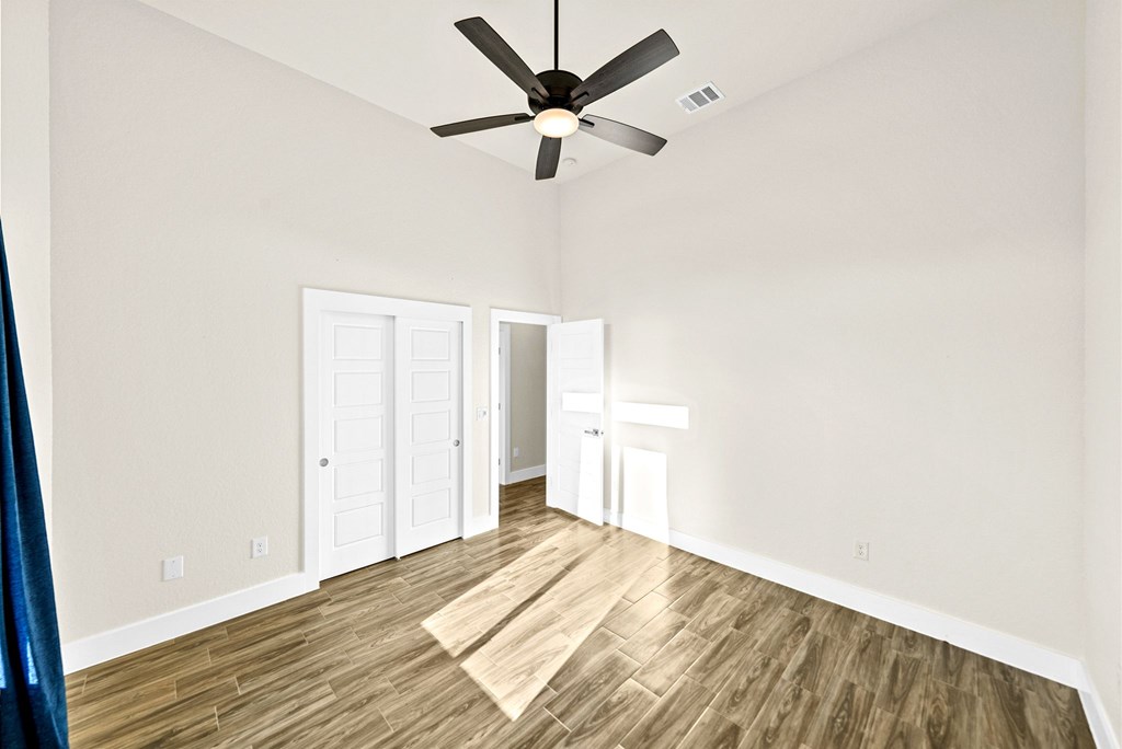 Kerrville, Texas, 78028, United States, 4 Bedrooms Bedrooms, ,3 BathroomsBathrooms,Residential,For Sale,2008788