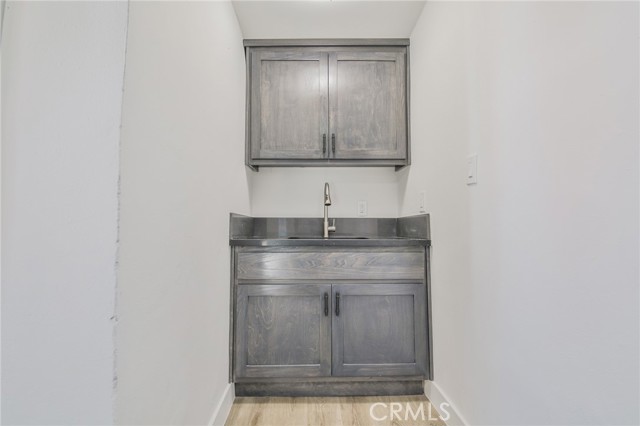 Compton, California, 90222, United States, 2 Bedrooms Bedrooms, ,2 BathroomsBathrooms,Residential,For Sale,1881655