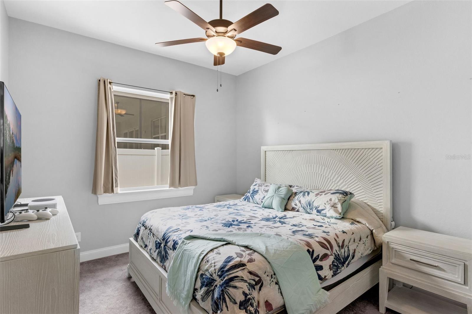 LAKELAND, Florida, 33813, United States, 5 Bedrooms Bedrooms, ,3 BathroomsBathrooms,Residential,For Sale,1937728