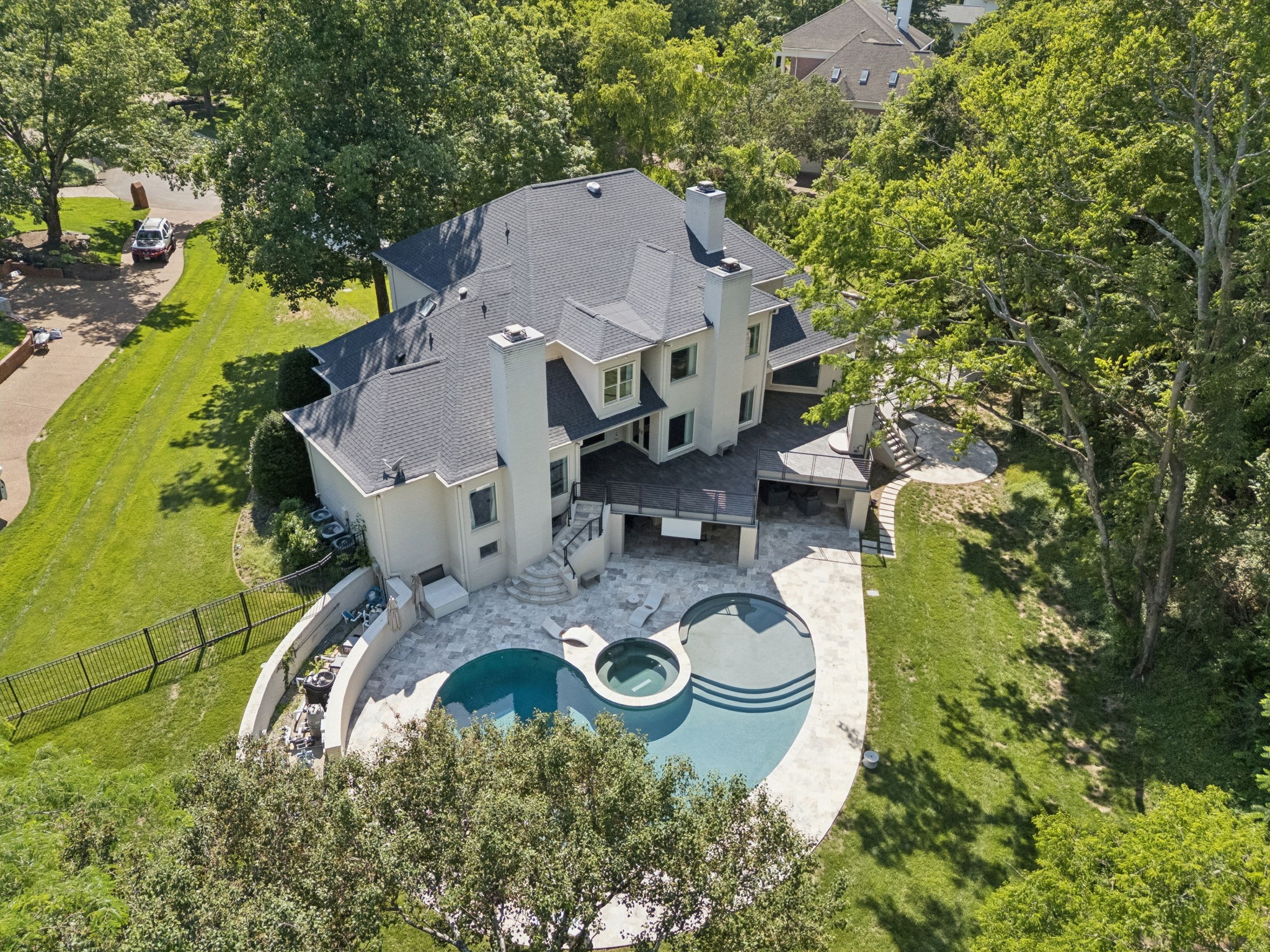  827 Maxwell Ct, Nashville, TN, 37220 - 物件實景