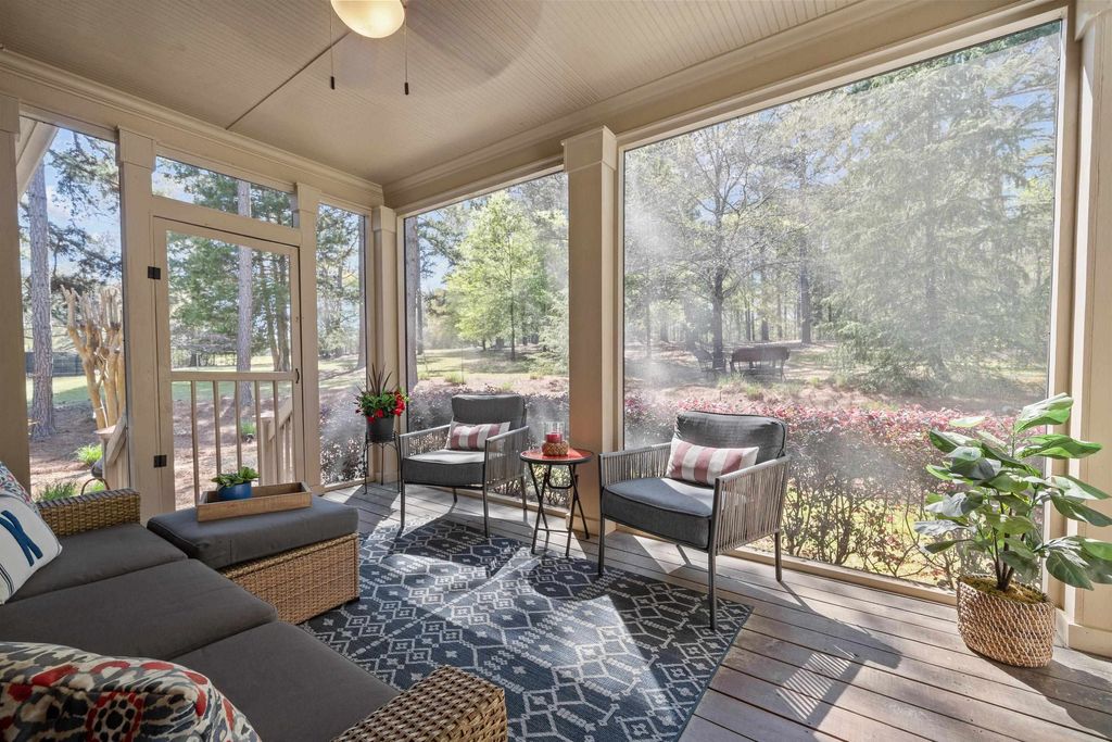 Eatonton, Georgia, 31024, United States, 3 Bedrooms Bedrooms, ,4 BathroomsBathrooms,Residential,For Sale,1885439