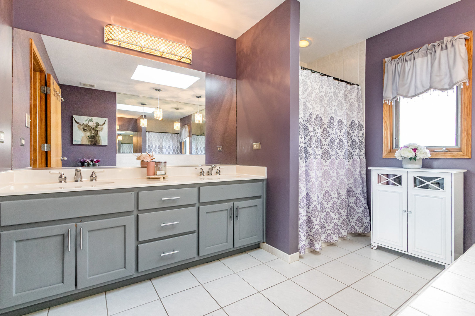 Frankfort, Illinois, 60423, United States, 4 Bedrooms Bedrooms, ,3 BathroomsBathrooms,Residential,For Sale,1985651