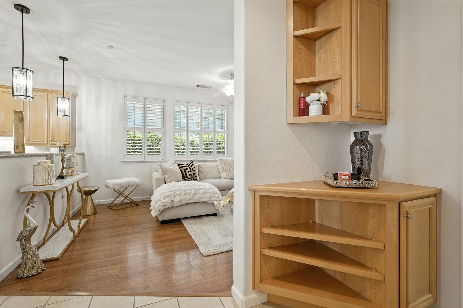 Roseville, California, 95747, United States, 2 Bedrooms Bedrooms, ,2 BathroomsBathrooms,Residential,For Sale,1918071