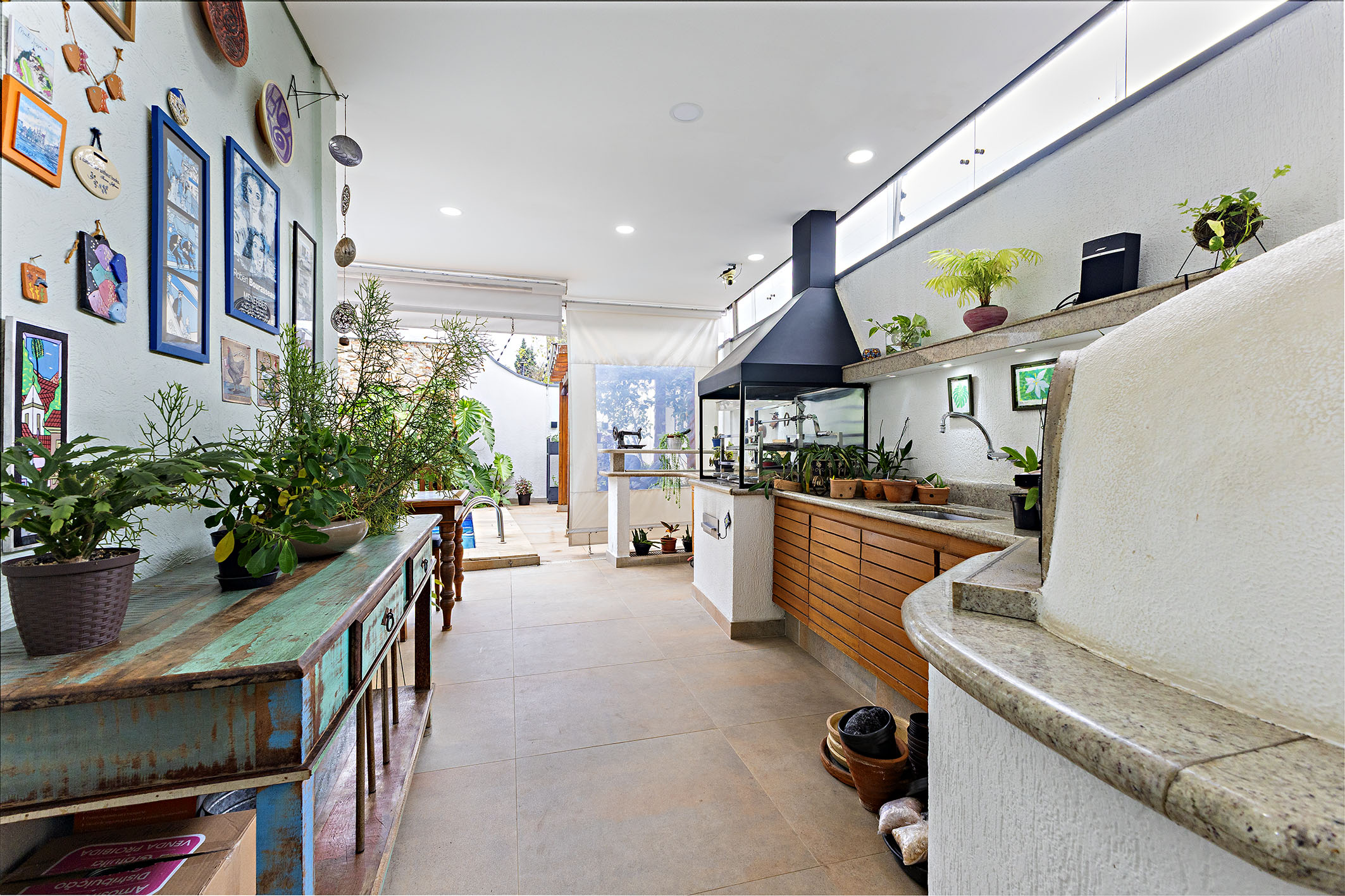  Exclusive residence in a distinctive gated community with five suites - 物件實景