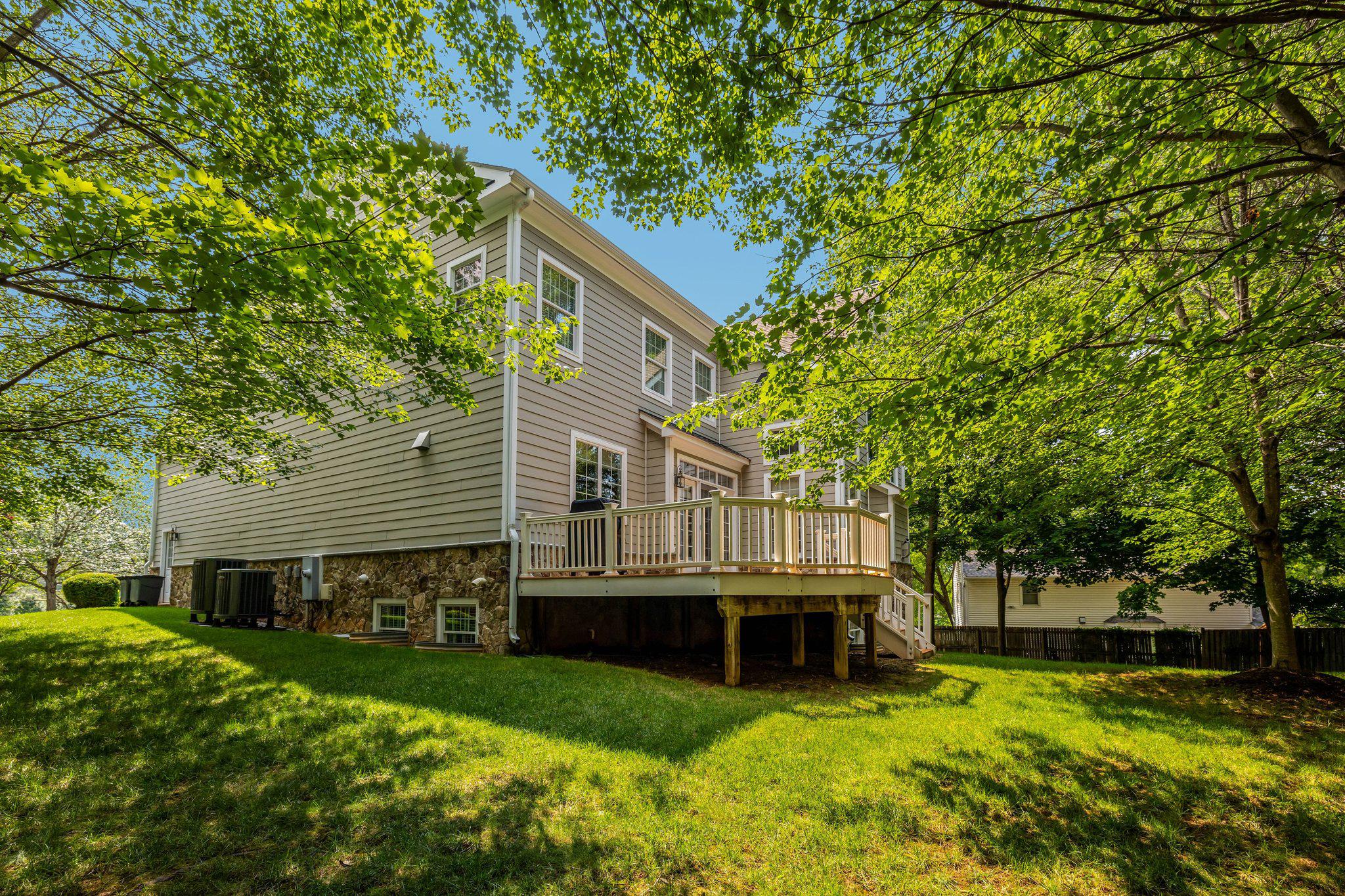  513 John Marshall Drive NE, Vienna, VA, 22180 - 物件實景