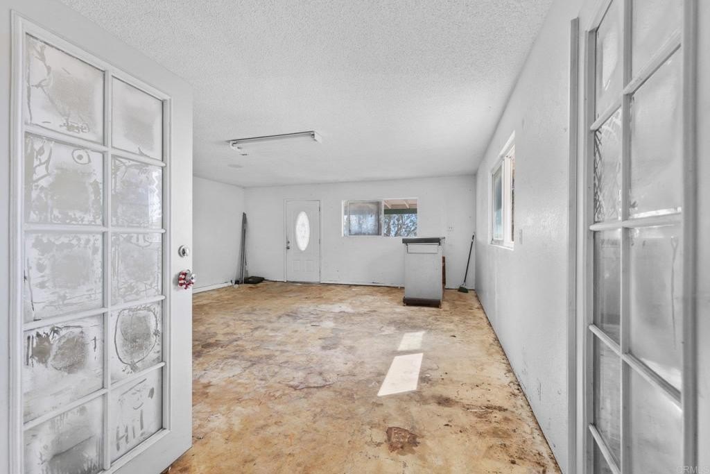 Boulevard, California, 91905, United States, 5 Bedrooms Bedrooms, ,4 BathroomsBathrooms,Residential,For Sale,1997024