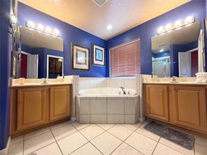 KISSIMMEE, Florida, 34747, United States, 7 Bedrooms Bedrooms, ,6 BathroomsBathrooms,Residential,For Sale,1980023