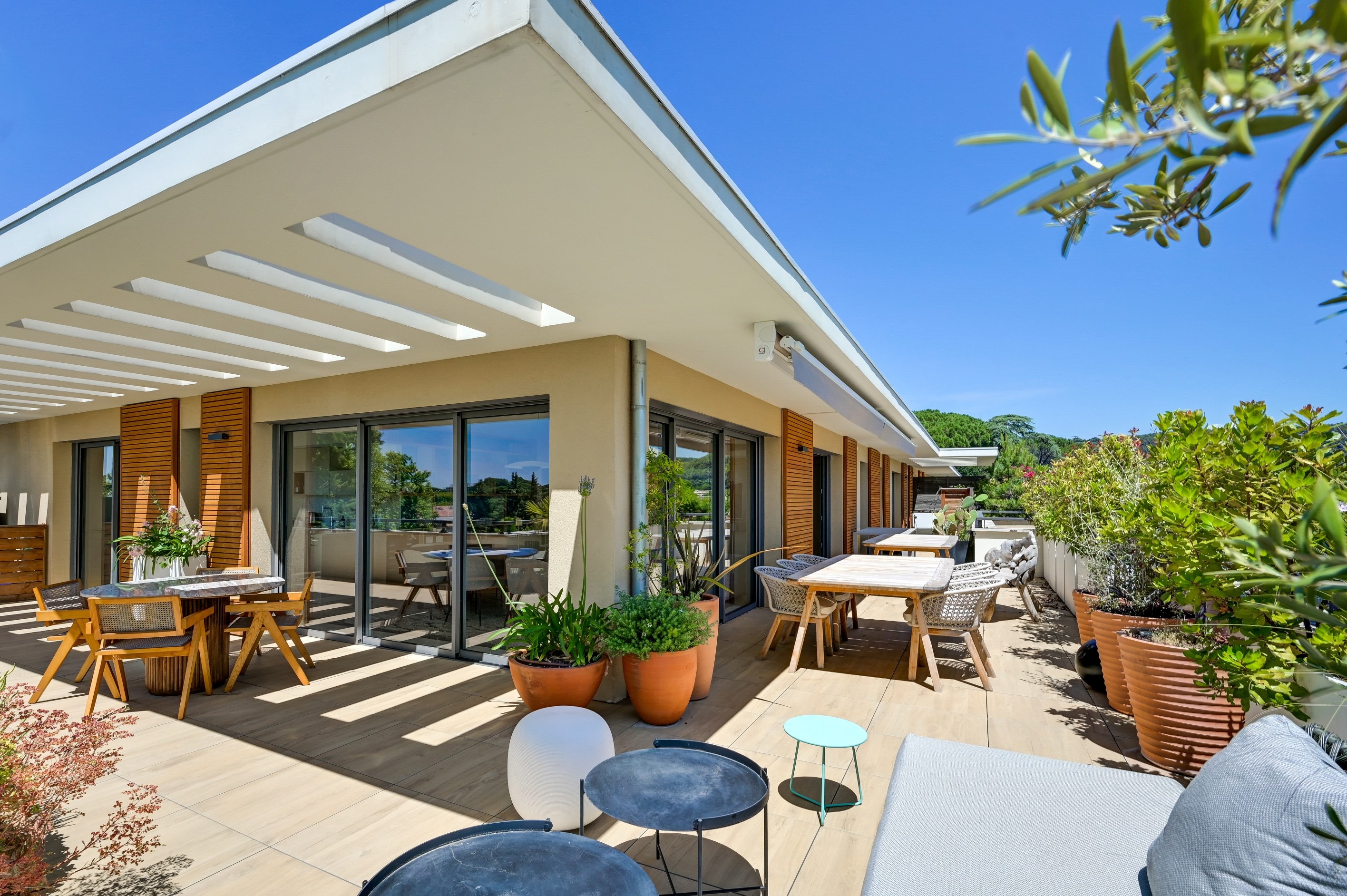  AIX-EN-PROVENCE / CITY-CENTRE PENTHOUSE – PANORAMIC ROOFTOP TERRACE – 2 GARAGES… - 物件實景