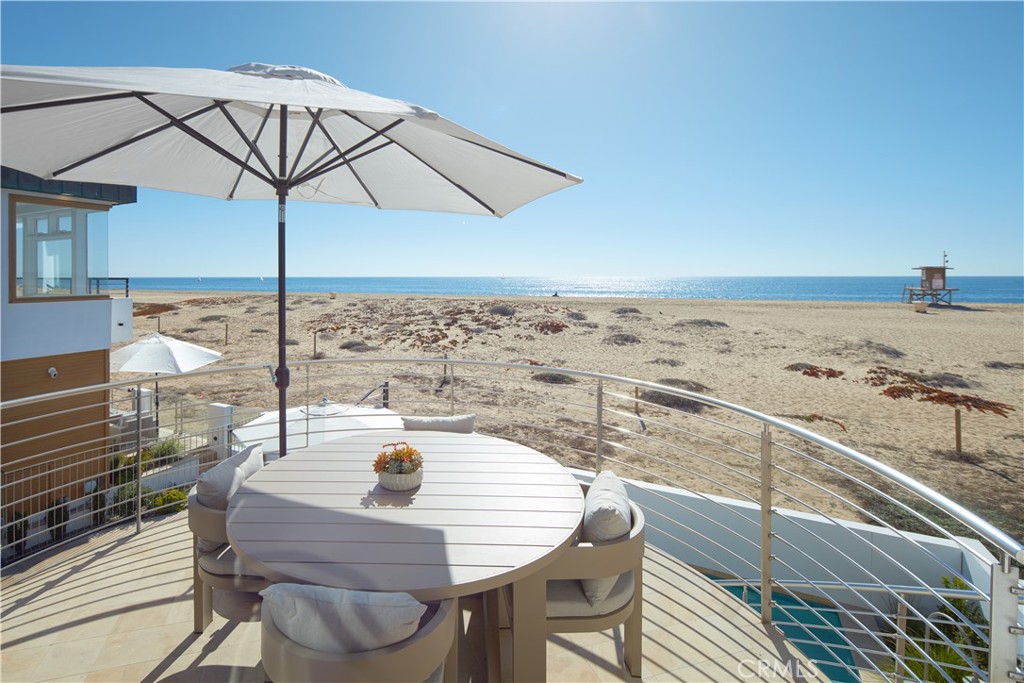 Newport Beach, California, 92661, United States, 7 Bedrooms Bedrooms, ,11 BathroomsBathrooms,Residential,For Sale,1877101