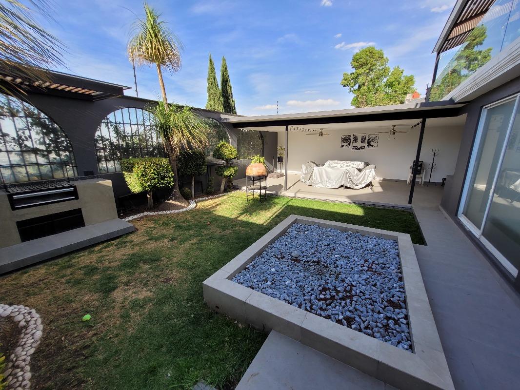 Golondrina, Atizapán de Zaragoza, Estado de México, 52957, Mexico, 3 Bedrooms Bedrooms, ,3 BathroomsBathrooms,Residential,For Sale,Golondrina,1628812