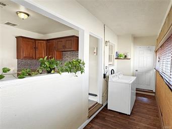 Los Angeles, California, 90002, United States, 3 Bedrooms Bedrooms, ,1 BathroomBathrooms,Residential,For Sale,2008604