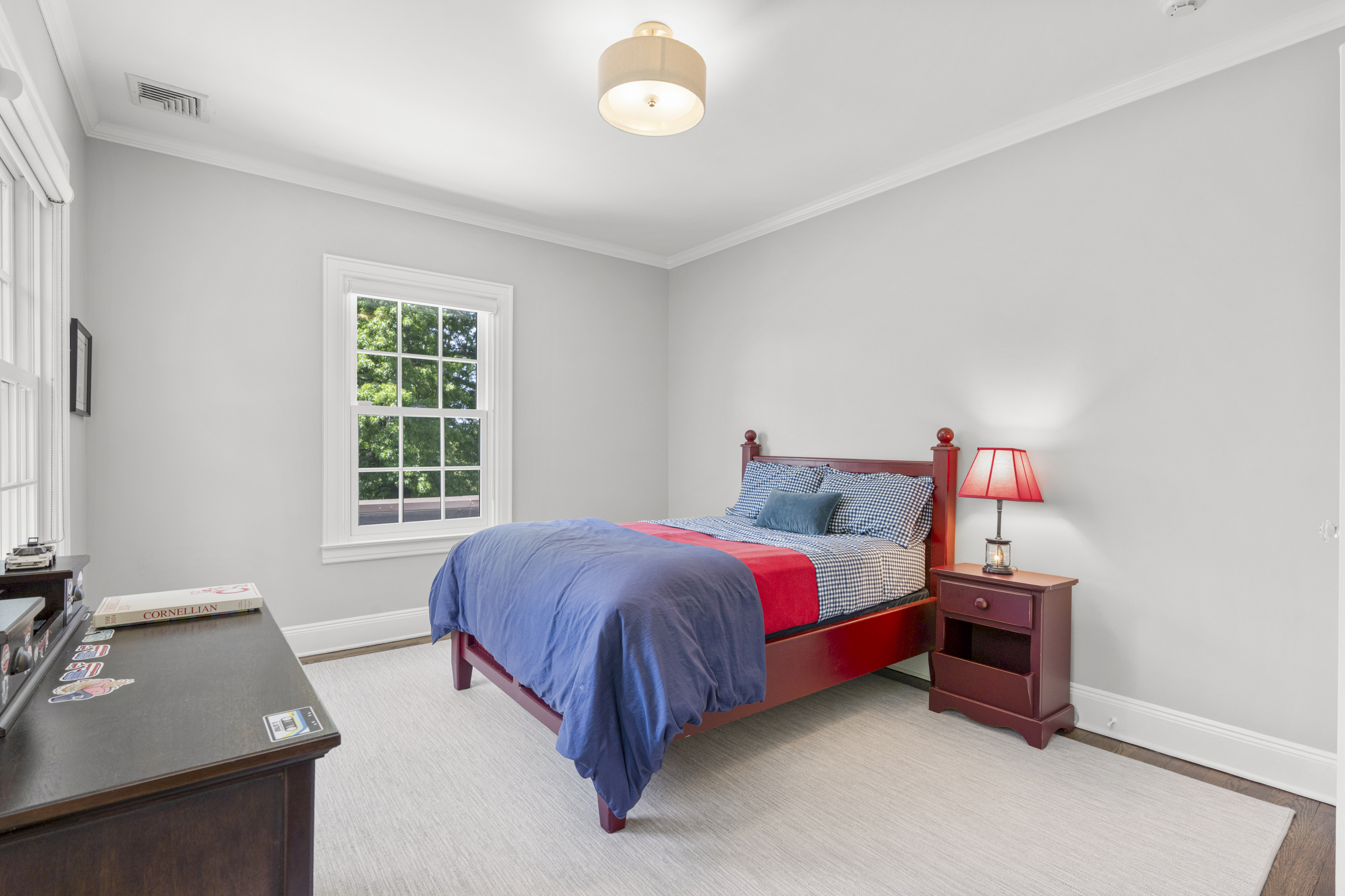  Distinquished Larchmont Manor Brick Colonial - 物件實景