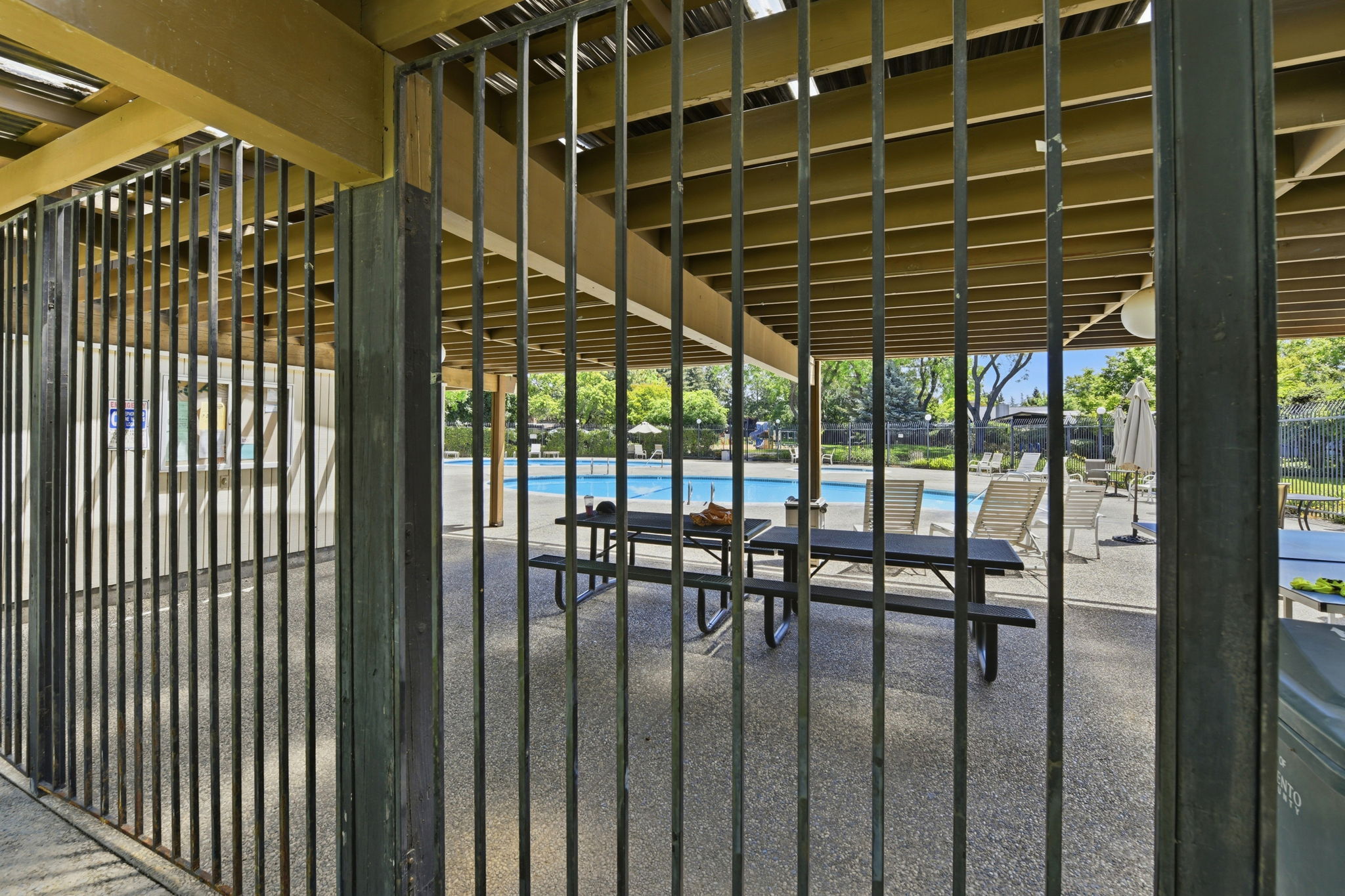 4411 Park Green Court, Sacramento, CA 95821 - 物件實景