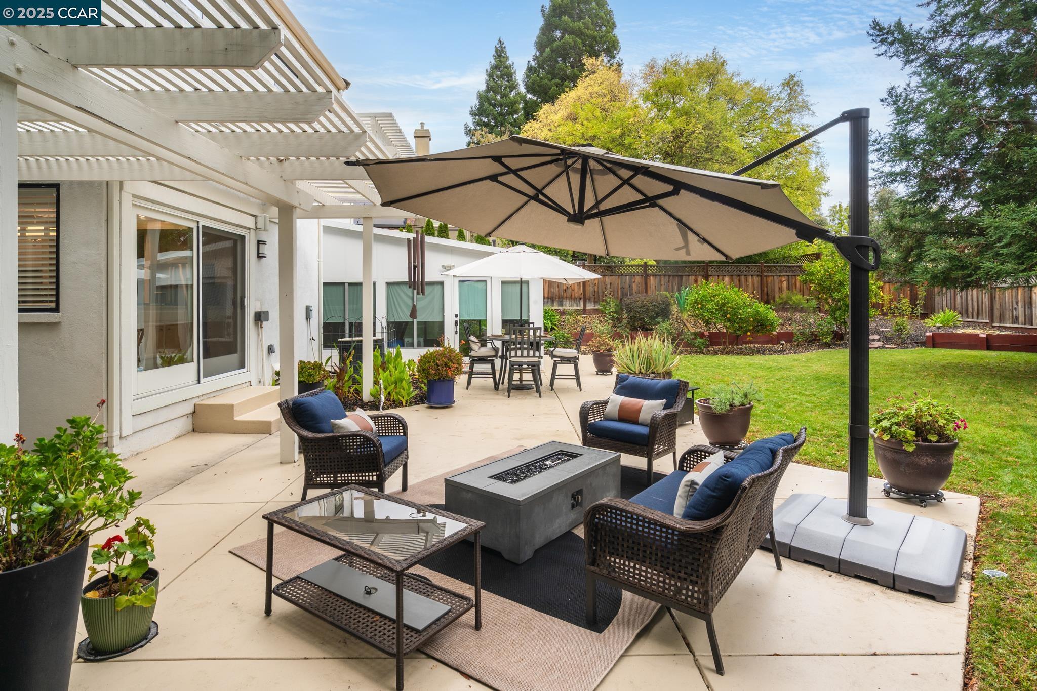 Danville, California, 94506, United States, 4 Bedrooms Bedrooms, ,3 BathroomsBathrooms,Residential,For Sale,1989377