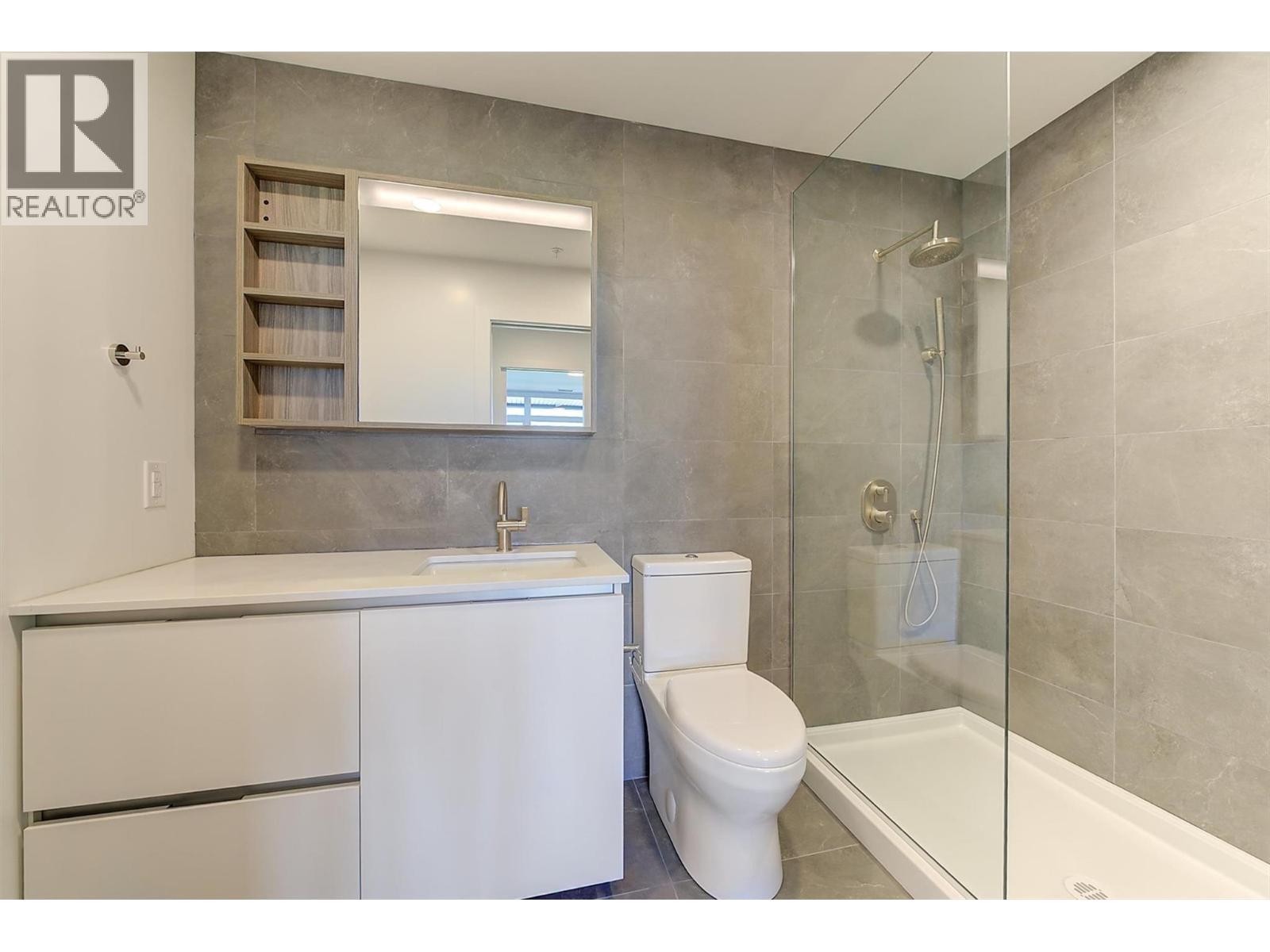 WEST KELOWNA, British Columbia, V1Z 2A9, CA, 2 Bedrooms Bedrooms, ,2 BathroomsBathrooms,Residential,For Sale,1947246