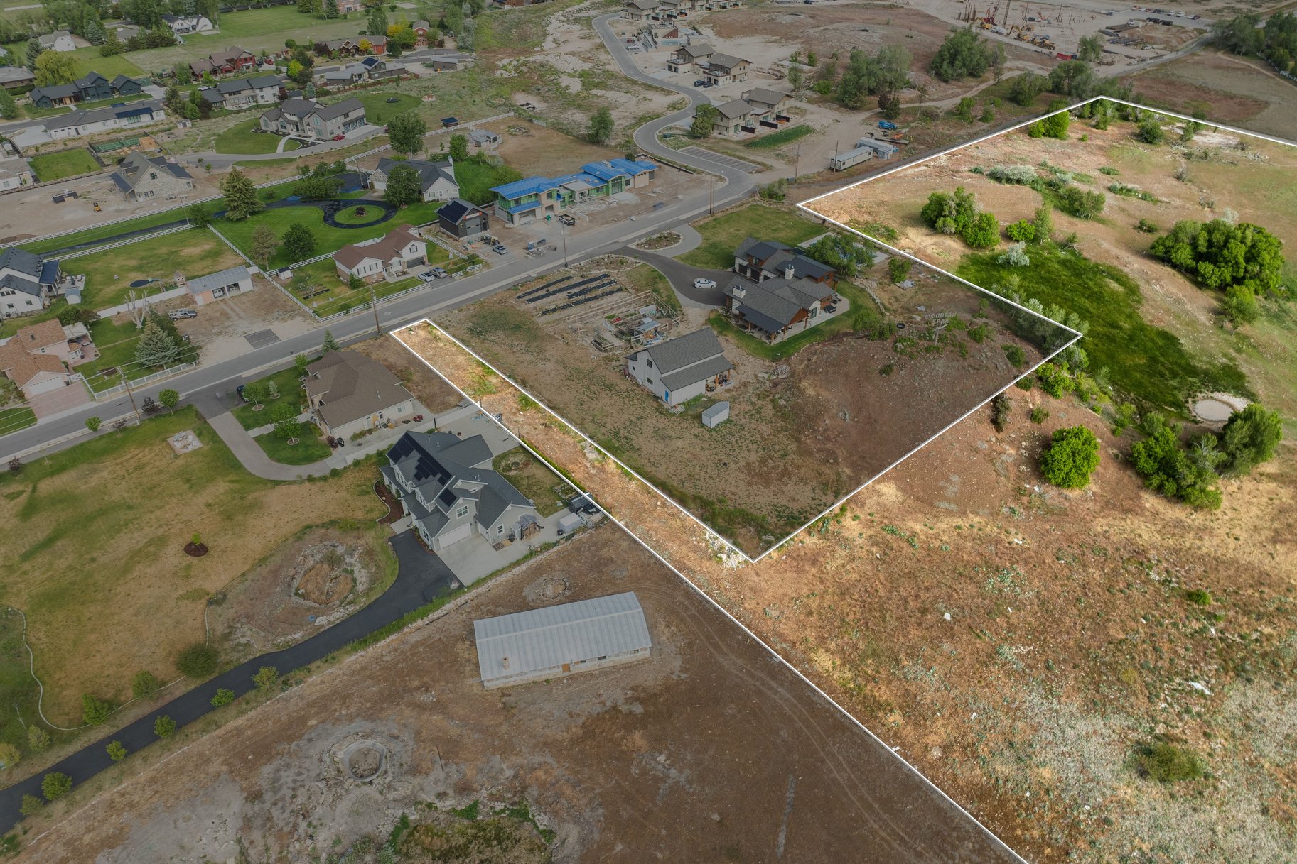  Estate Lot in the Heart of Midway - 物件實景