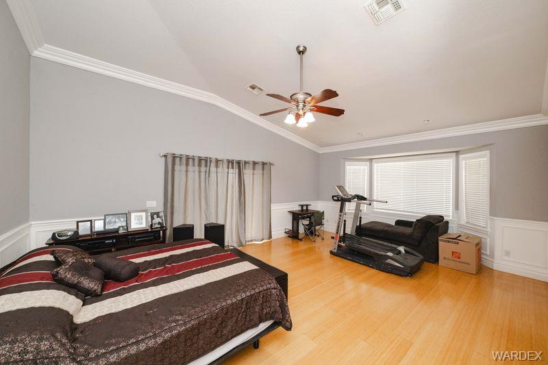 Kingman, Arizona, 86401, United States, 3 Bedrooms Bedrooms, ,2 BathroomsBathrooms,Residential,For Sale,1980873