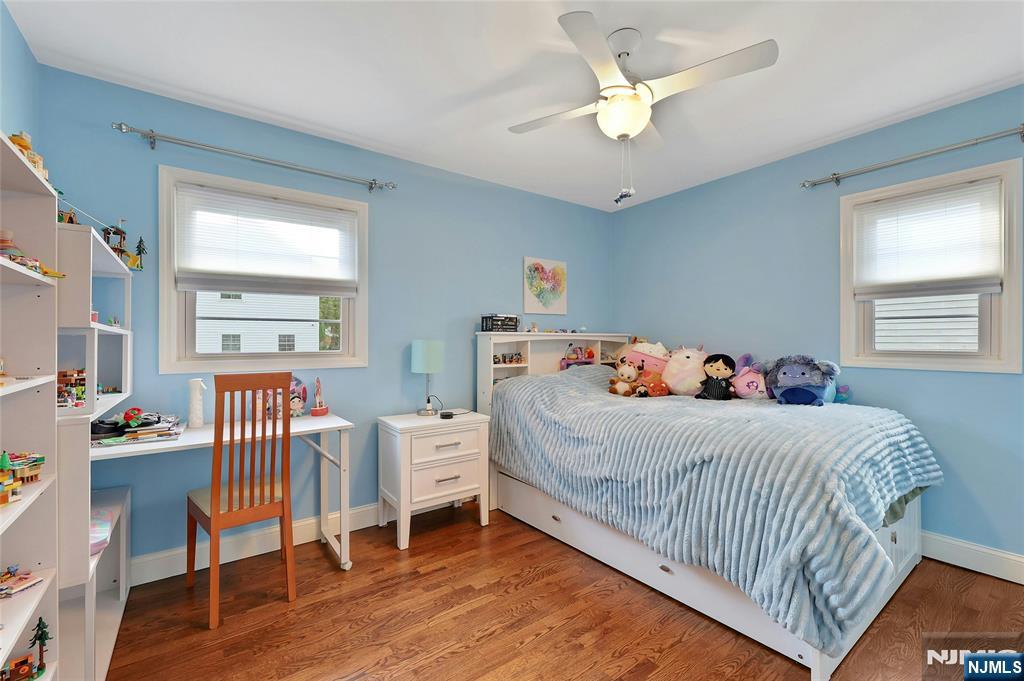 River Edge, New Jersey, 07661, United States, 4 Bedrooms Bedrooms, ,3 BathroomsBathrooms,Residential,For Sale,1988189