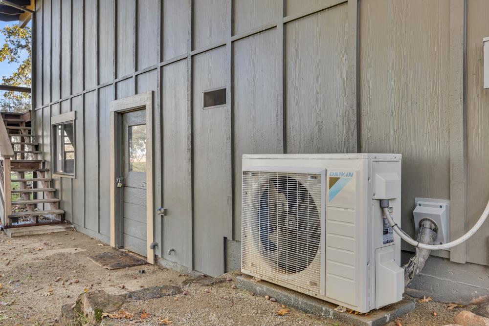 Shingle Springs, California, 95682, United States, 3 Bedrooms Bedrooms, ,2 BathroomsBathrooms,Residential,For Sale,1997348