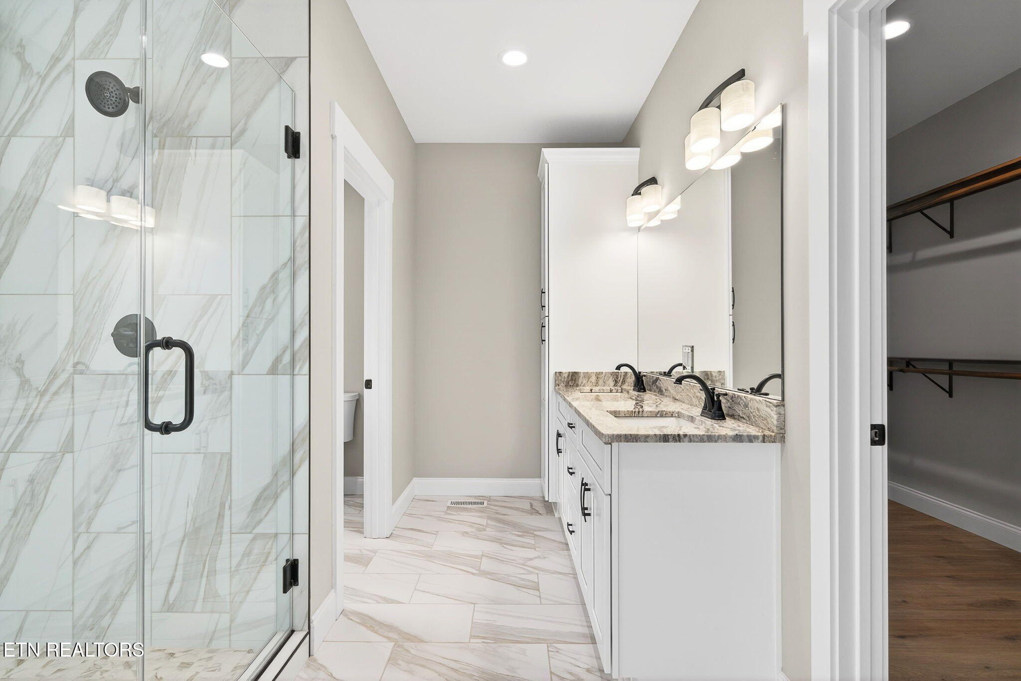 Crossville, Tennessee, 38558, United States, 3 Bedrooms Bedrooms, ,2 BathroomsBathrooms,Residential,For Sale,1989855